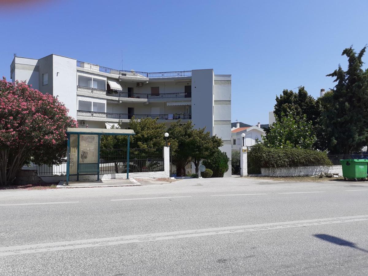 Aegean Seabreeze Apartment Nea Iraklitsa Exterior foto