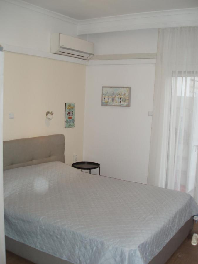 Aegean Seabreeze Apartment Nea Iraklitsa Exterior foto