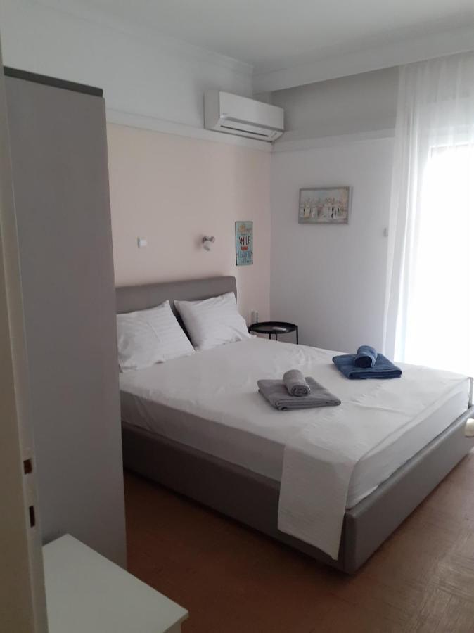 Aegean Seabreeze Apartment Nea Iraklitsa Exterior foto